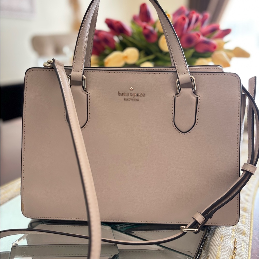 Kate Spade Light Pink Satchel like new - Picture 7 of 12
